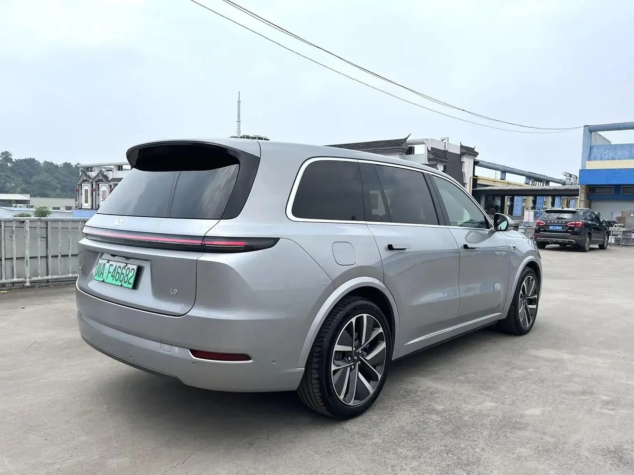 Li 2024 L9 Ultra automatic gear 4