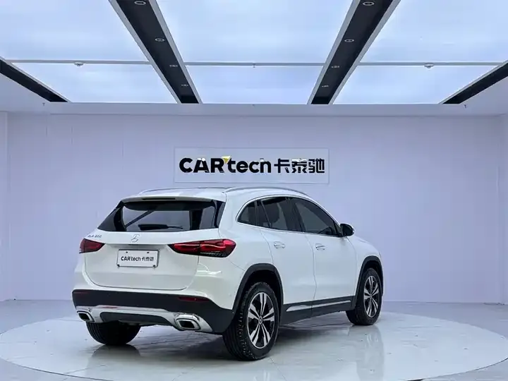 Mercedes Benz GLA 2020 GLA 200 5