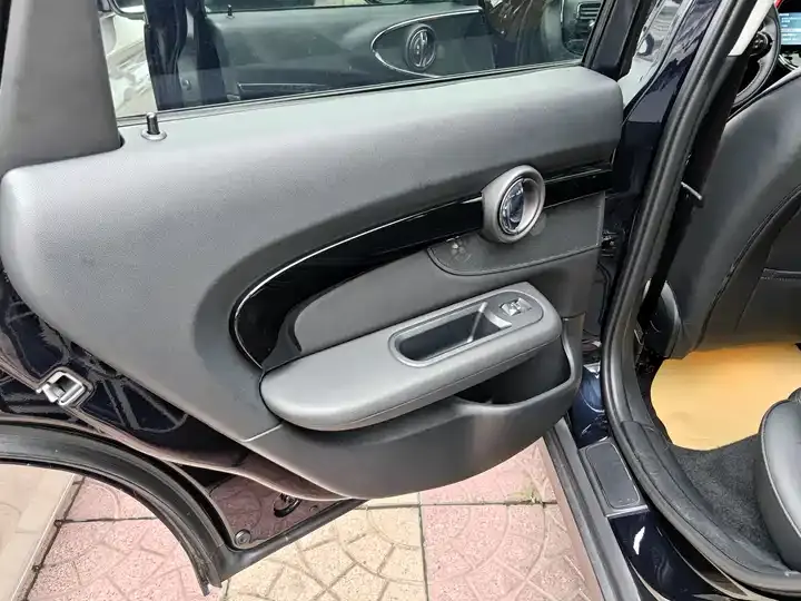 MINI CLUBMAN 2021 2.0T COOPER S 10