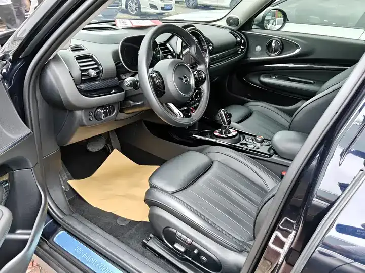 MINI CLUBMAN 2021 2.0T COOPER S 3