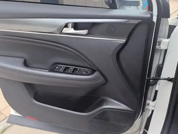 Chuanqi GS4 PLUS 2021 270T Auto Star Edition 7