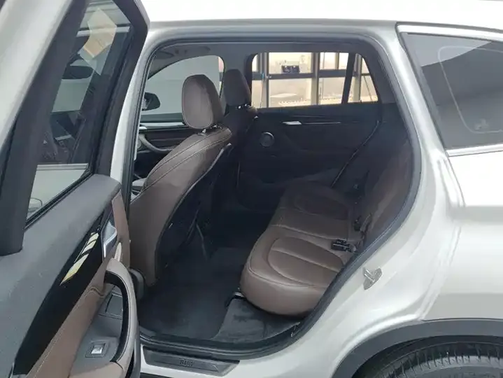 BMW X1 2021 sDrive25Li Luxury Model 11