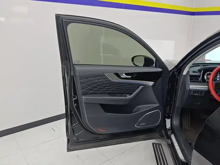 HongQi HS5 2022 to 2.0T Zhilian Flag Edition 7
