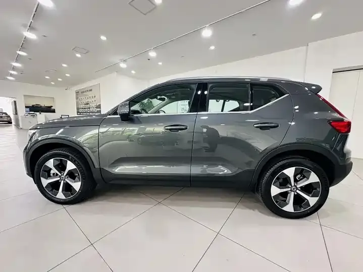 Volvo XC40 2026 B4 4WD Zhiyuan Deluxe Edition 8