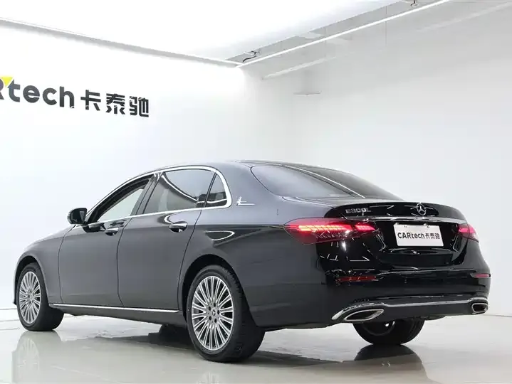 Mercedes Benz E Class 2022 E 300 L Luxury Model 7