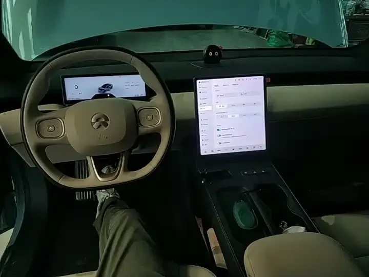 NIO ET5 2024 section 75kWh 10