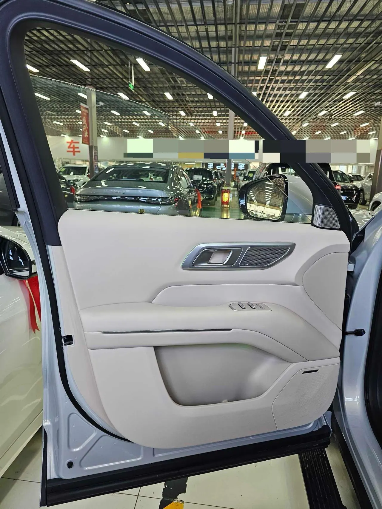 ChangAn Deepal 2025 S09 four-wheel drive Ultra high-fixed automatic gear 9
