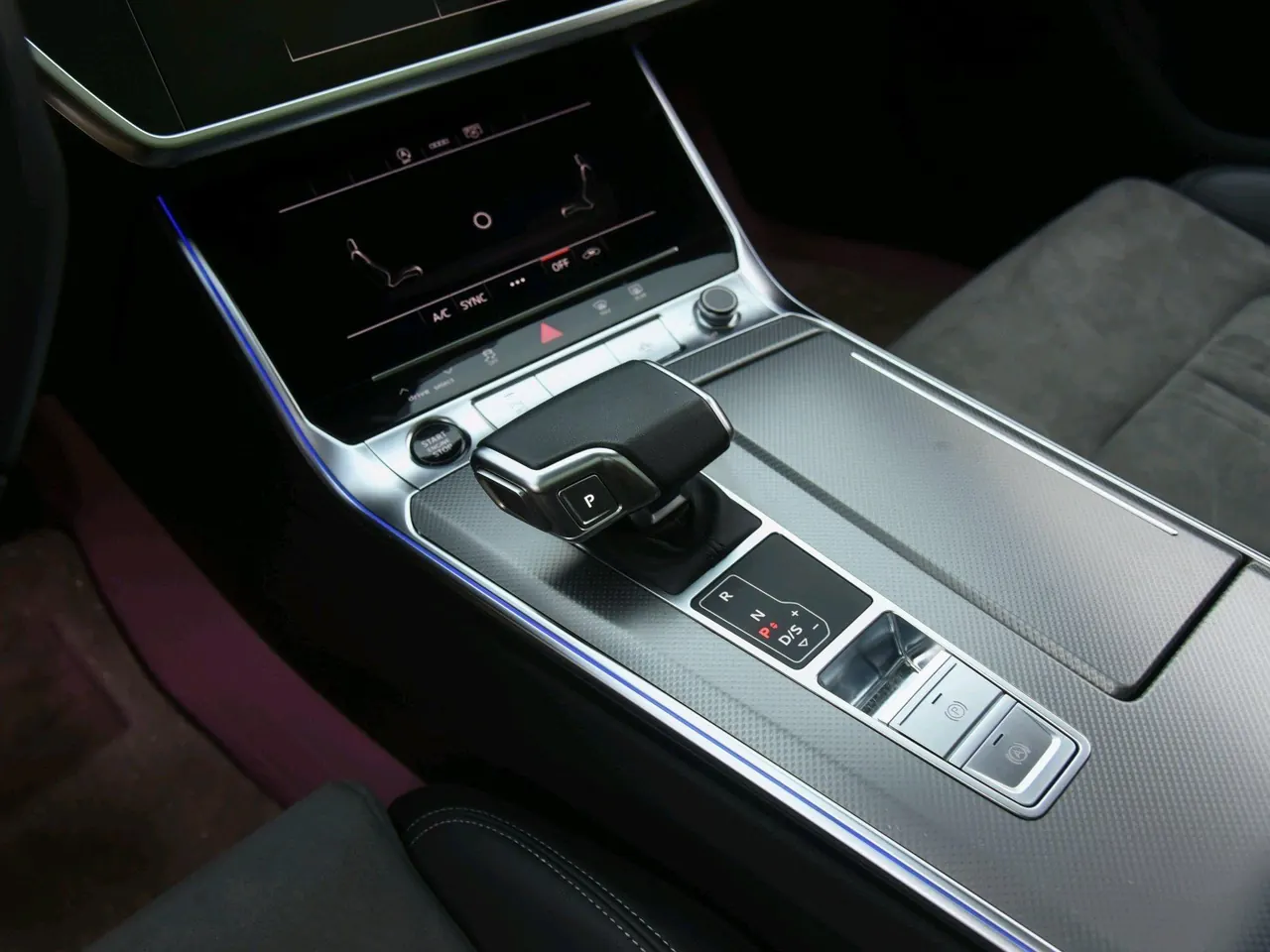 Audi 2023 A6L 2.0TFSI 40TFSI Deluxe Dynamic Automatic 14