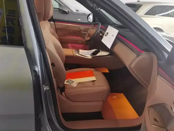ONVO L90 2025 Pro 6-seat Edition 8