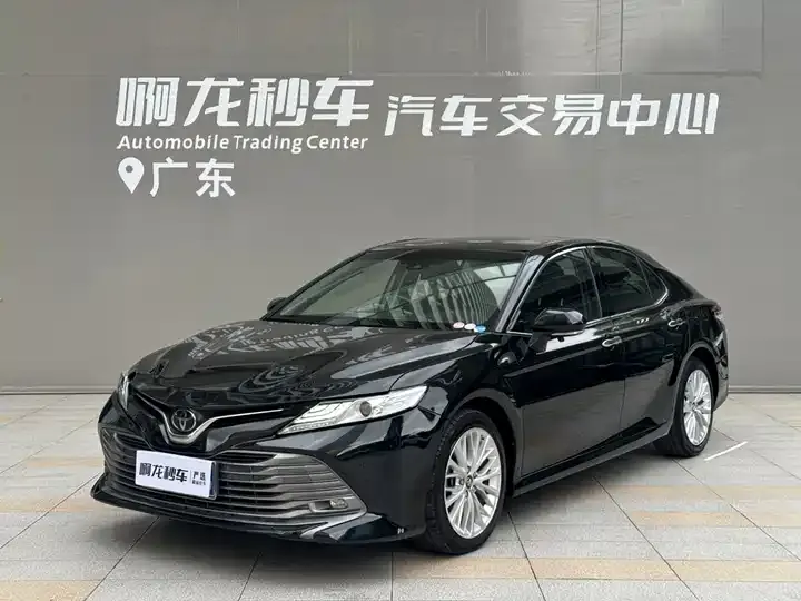 Camry 2019 facelift 2.5G Deluxe Edition - View 1