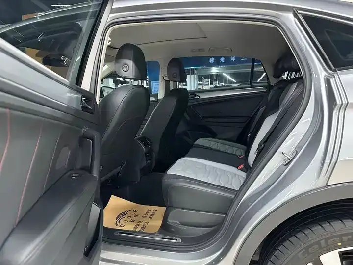Tiguan X 2021 330TSI Two-Drive Overdrive Edition 6