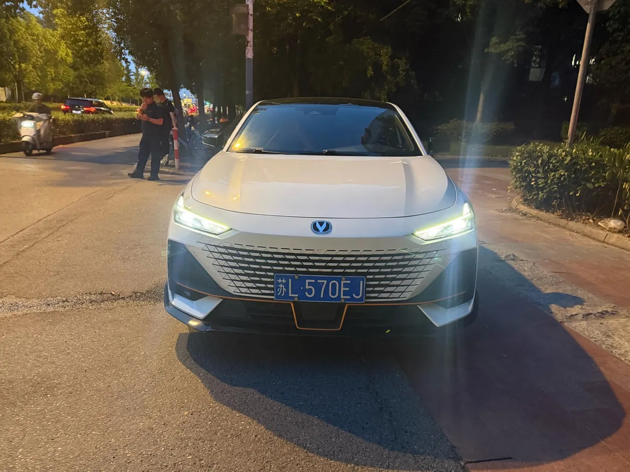 ChangAn 2023 UNI-V 1.5T Sports Edition Automatic 2