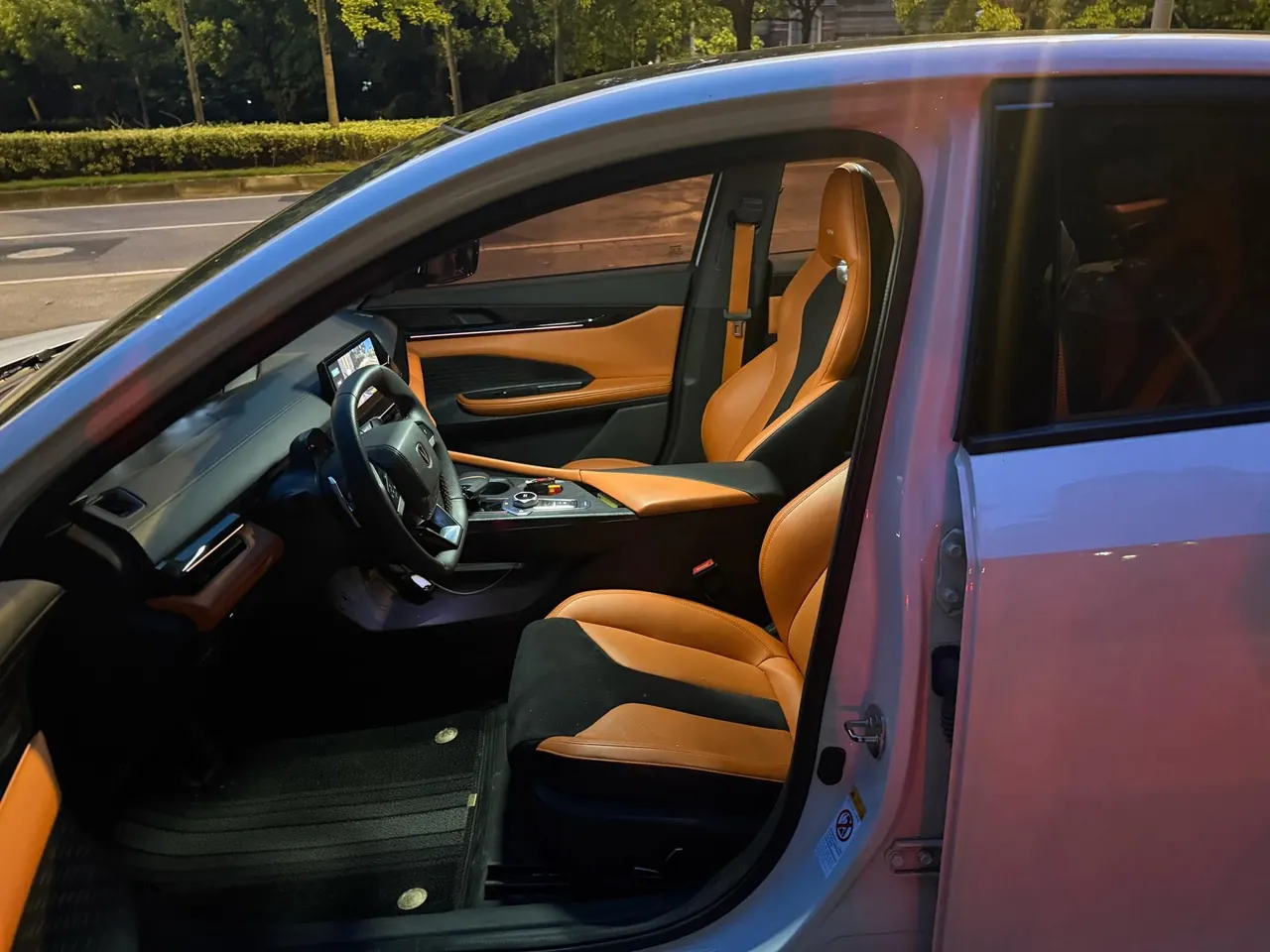 ChangAn 2023 UNI-V 1.5T Sports Edition Automatic 4