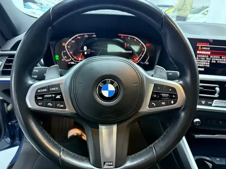 BMW 4 Series 2022 425i M Sports Night Suit 10