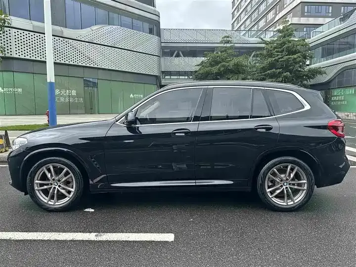 BMW X3 2020 xDrive28i M sports suit 10