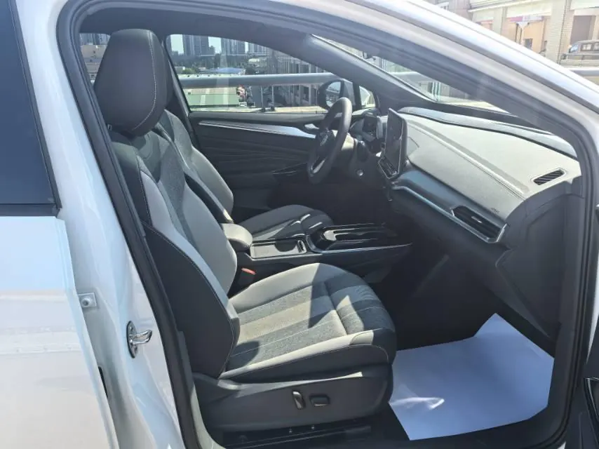 Volkswagen 2025 ID. 4 CROZZ Pure Edition Automatic Transmission 8