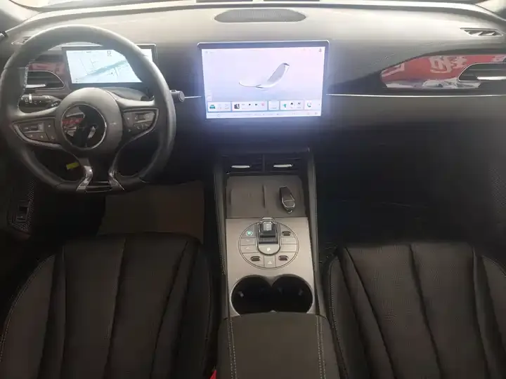 Seal 06 2025 DM-i Smart Driving Edition 120KM Premium 8
