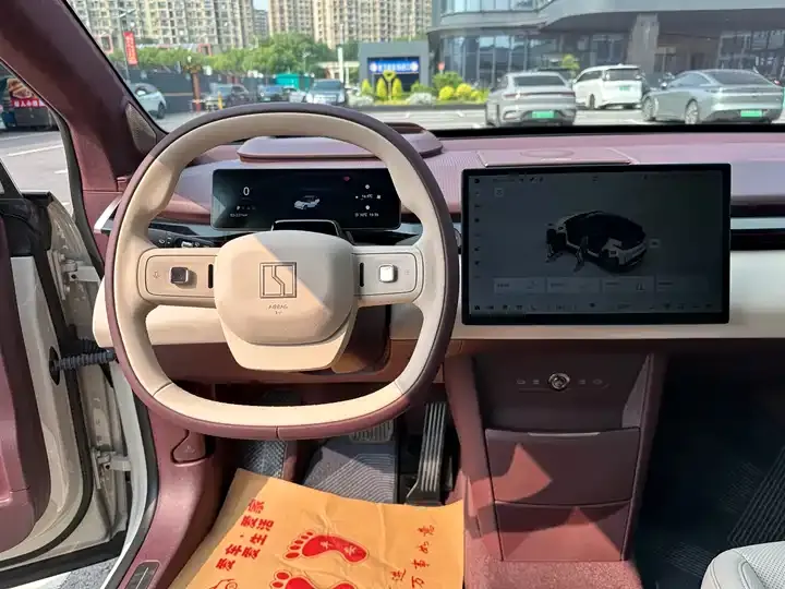 Zeekr X 2023 rear drive ME version 5 seats 12