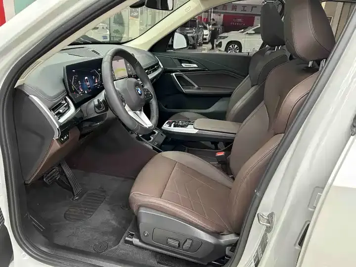 BMW X1 2023 sDrive20Li X Design Set 11