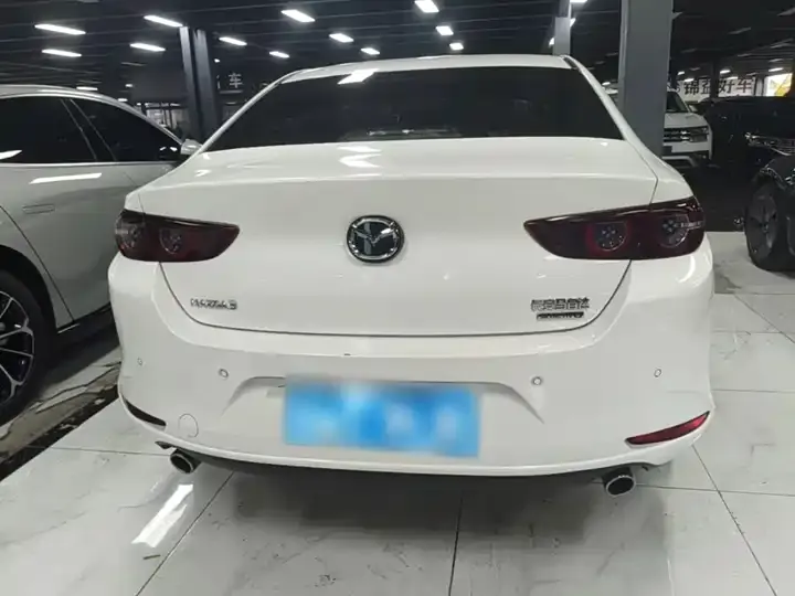 Mazda3 Axela 2020 2.0L Automatic Elegant Edition 6