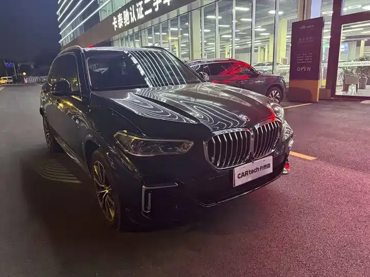 BMW X5 (Imported) 2021 Modified xDrive30i M Sports Suit 2