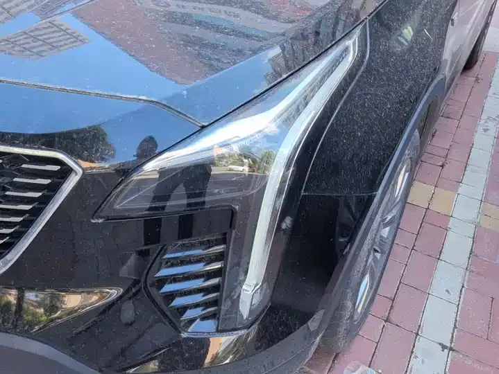 Cadillac XT4 2022 28T Two-Drive Luxury Model 5
