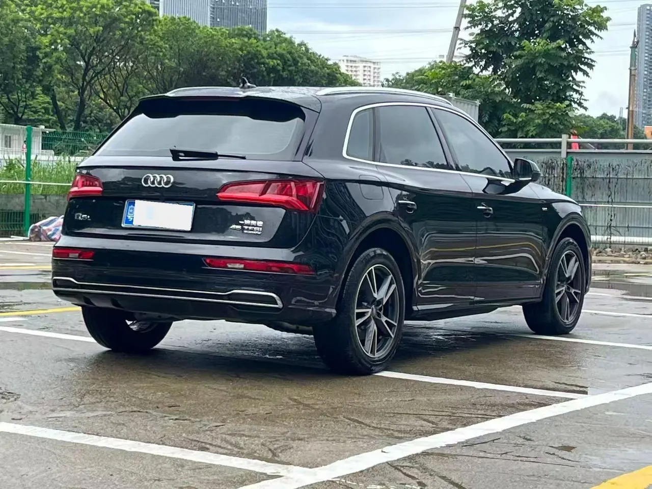 Audi 2020 Q5L 2.0TFSI 45TFSI exclusive fashion automatic 9
