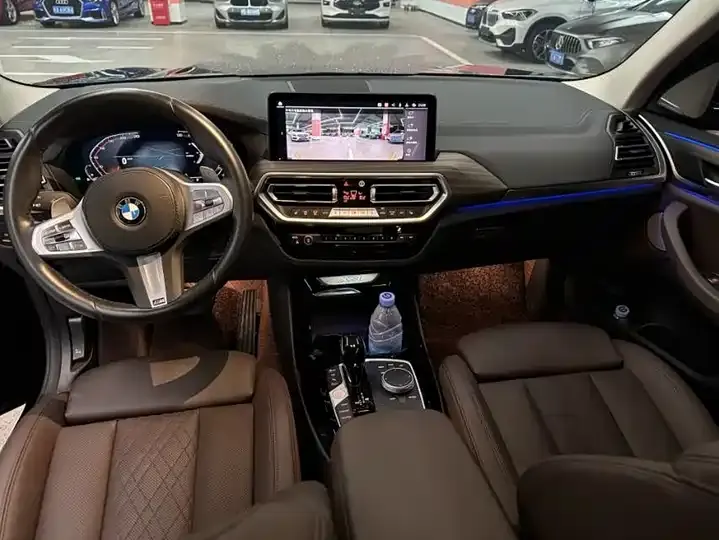 BMW X3 2023 xDrive30i Leading M Obsidian Night Suit 7