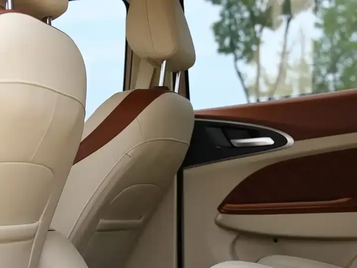 Ora Good Cat 2023 model, 401km standard range, Luxury trim, lithium‑ion battery 6