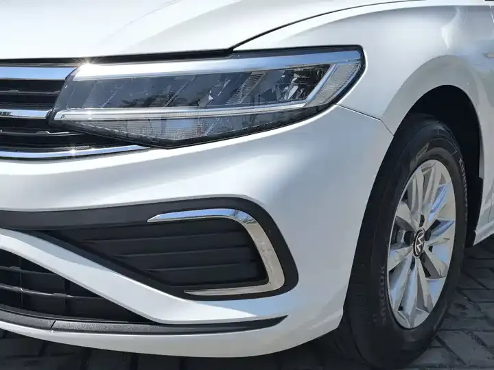 Bora 2023 200TSI DSG Smooth Edition 10