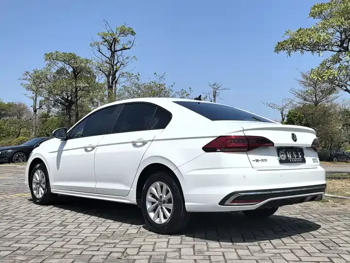 Bora 2023 200TSI DSG Smooth Edition 7