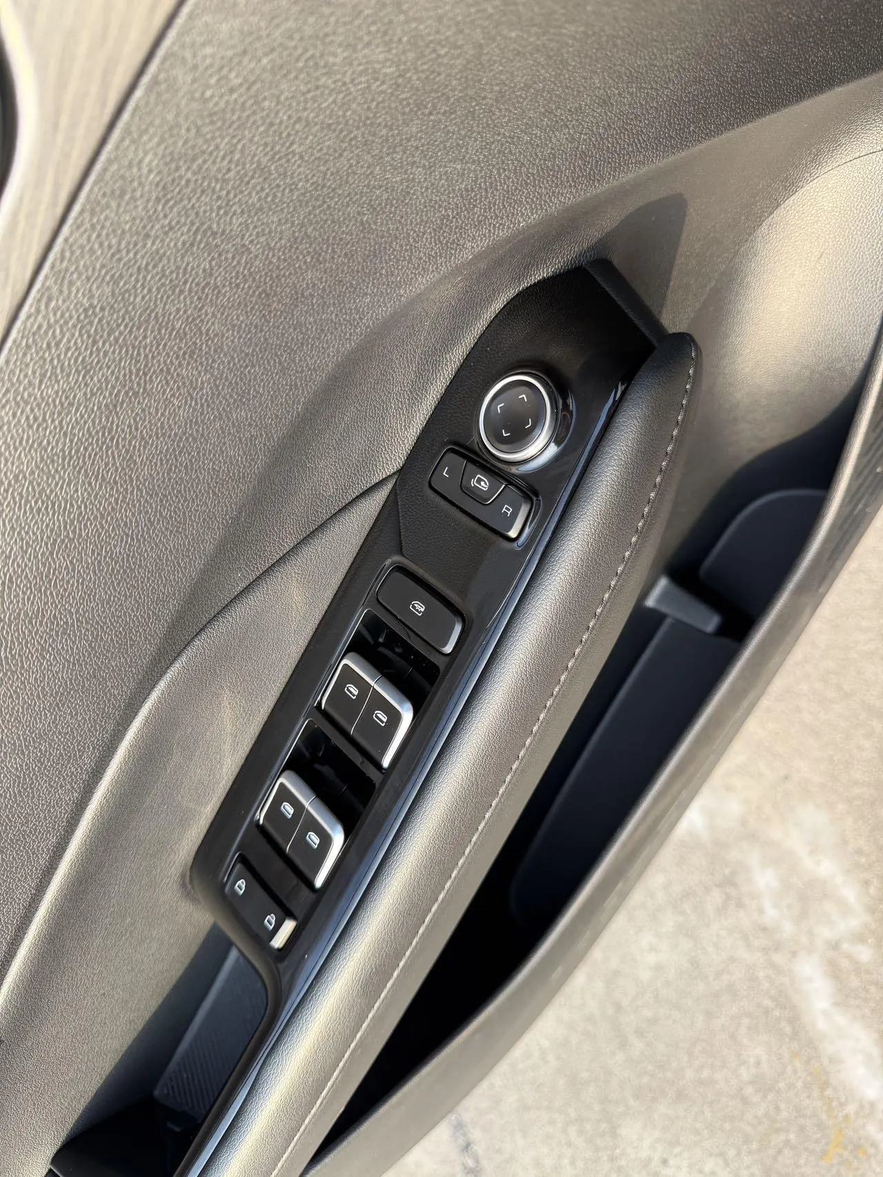 WuLing 2023 Starlight 1.5 150 Advanced Edition Automatic Gear 11
