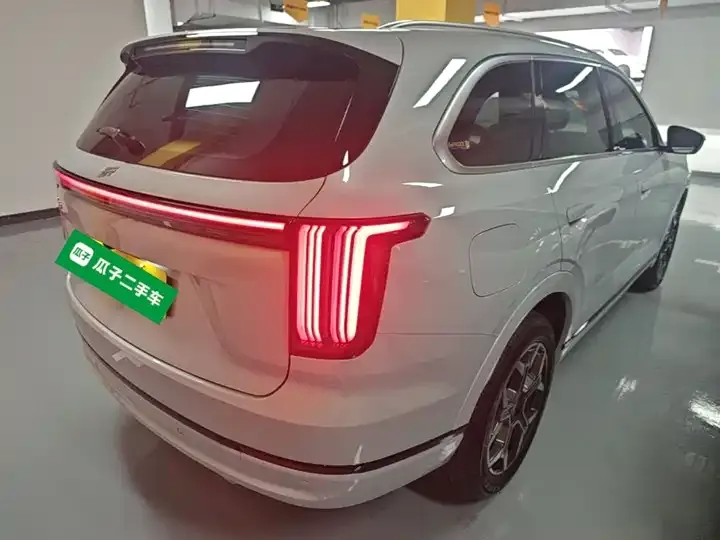 Jetour ShanHai L7 PLUS 2026 220km Elite Edition 5 7