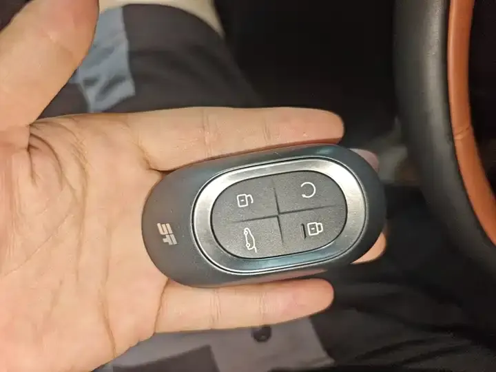 Jetour ShanHai L7 PLUS 2026 220km Elite Edition 5 9