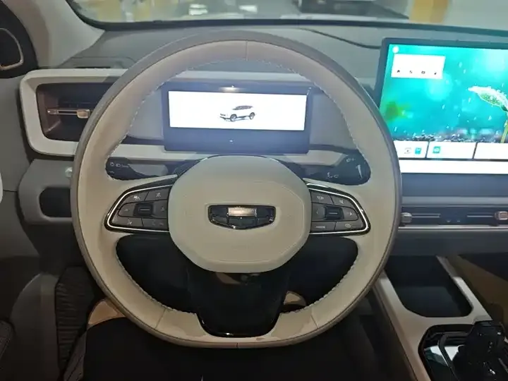 Geely ICON 2026 Chocolate 1.5TD Alcohol Edition 11