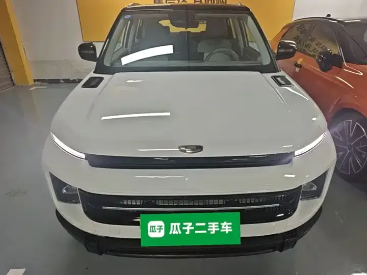 Geely ICON 2026 Chocolate 1.5TD Alcohol Edition 3