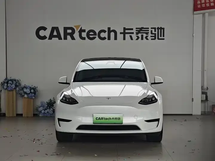 2022 Model Y Refreshed Rear-Wheel-Drive Version 2