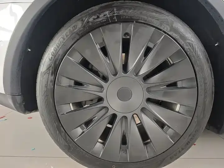 2022 Model Y Refreshed Rear-Wheel-Drive Version 8