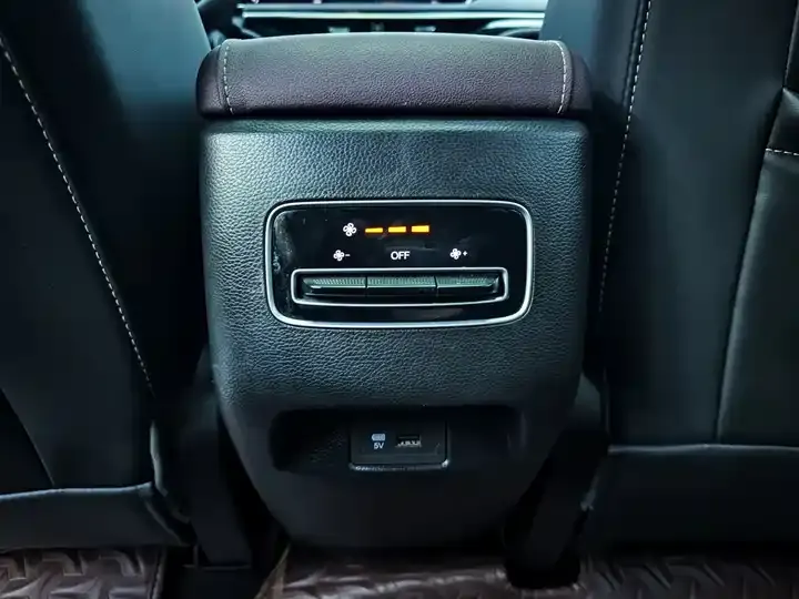 Trumpchi M6 2021 PRO 270T Automatic Luxury Edition 12