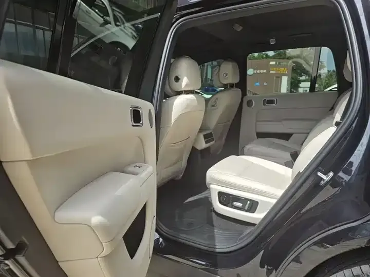 Li L8 2023 Pro 5