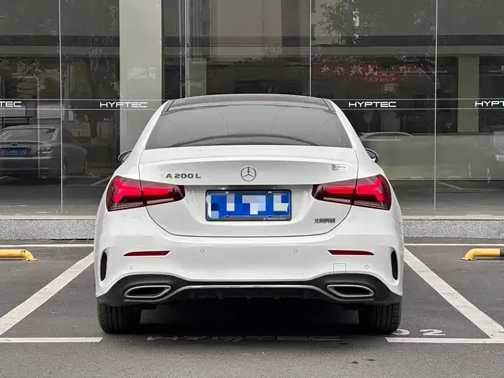 Mercedes Benz Class A 2022 Model to Class II A 200 L Sports Car Fashion Model 4