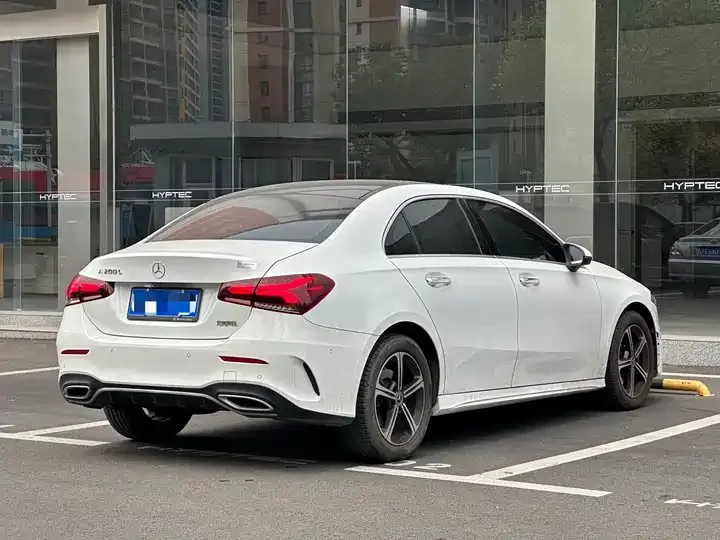 Mercedes Benz Class A 2022 Model to Class II A 200 L Sports Car Fashion Model 6