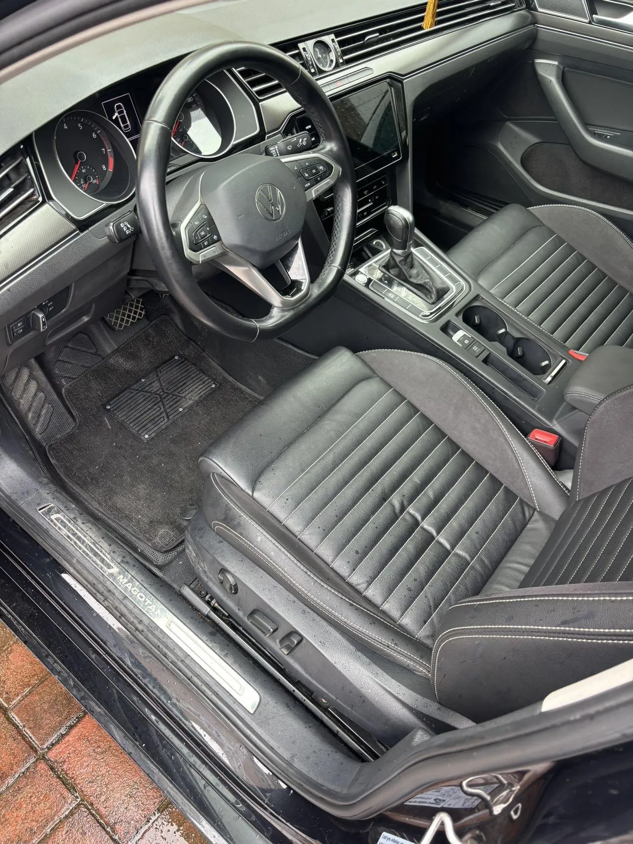 Volkswagen 2020 Magotan 2.0TSI 330TSI Leading Automatic 2