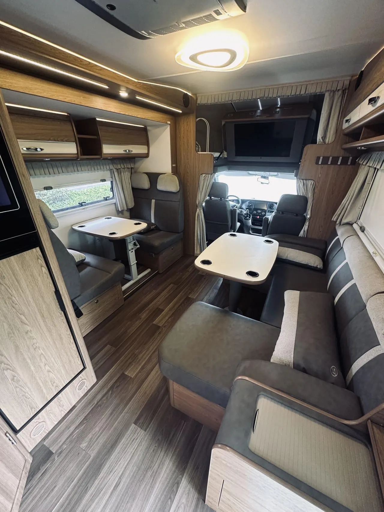 Iveco 2020 Ou Ba 3.0T NJ1065EFC Manual 2