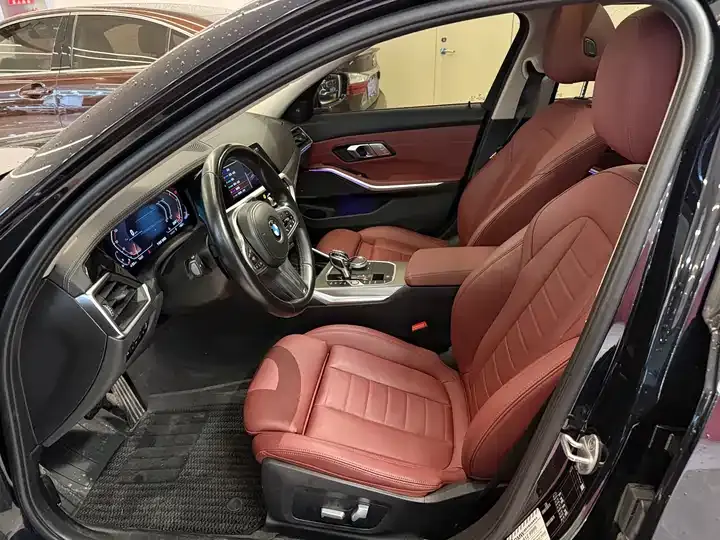 BMW 3 Series 2021 325Li M Sports Night Suit 5