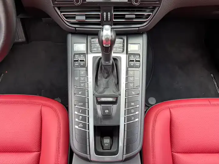 Macan 2021 Macan 2.0T 11