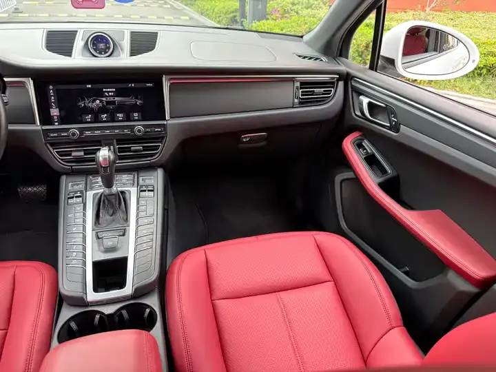 Macan 2021 Macan 2.0T 12