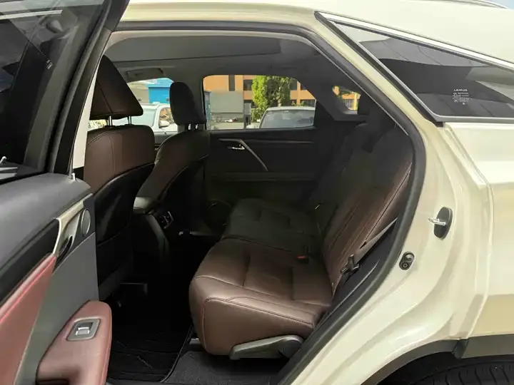 Lexus RX 2020 model modified 300 four-wheel drive elegant version 5