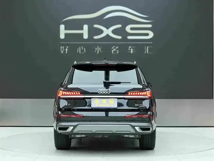 Audi Q7 2021 55 TFSI quattro S line Sport 5