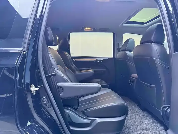 Chuanqi M6 2021 270T DCT Deluxe Edition (7 seats) 10